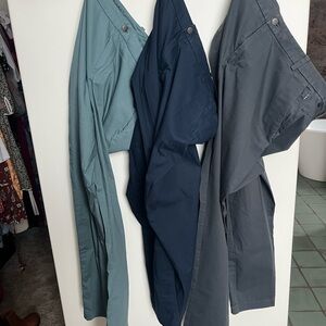 Lululemon Athletica Teal, Blue and Gray Pants